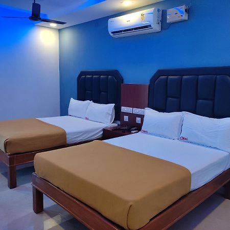 Hotel Db Max Tiruchirappalli Exterior photo